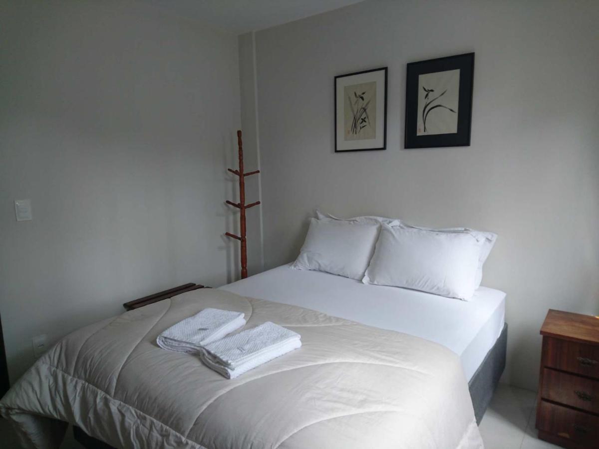 דירות בלומנאו Apartamento Arejado Na Ponta Aguda מראה חיצוני תמונה